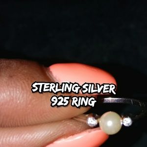 Stearling Silver 925 Pearl Ring